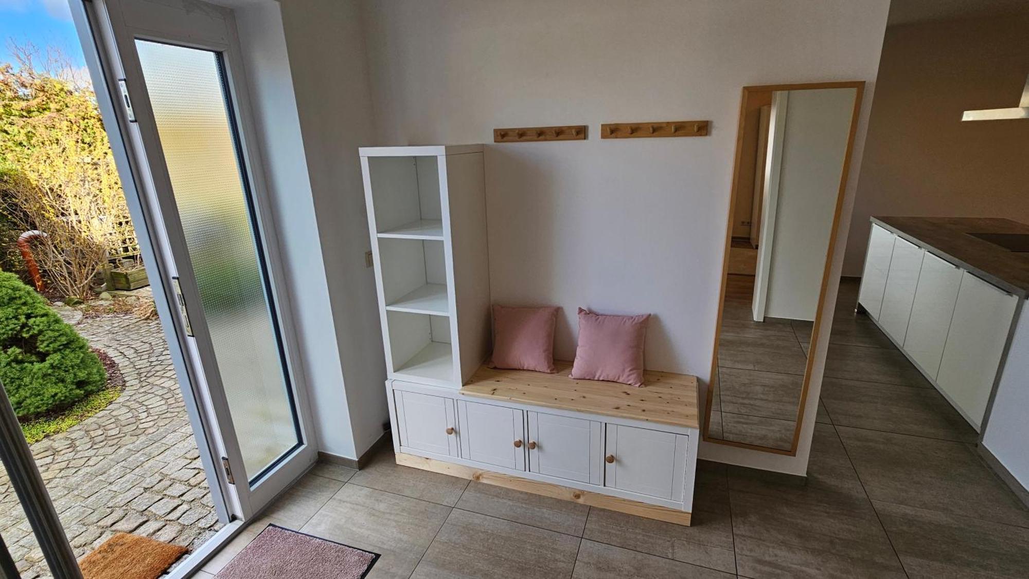 Sehr Schoenes Und Grosses Haus In Dresden - Partys Und Andere Feierlichkeiten Sind Wegen Eventueller Laermbelaestigung Nicht Gestattet Exterior foto